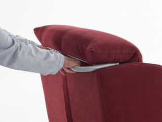 Poggiatesta con maniglia integrata